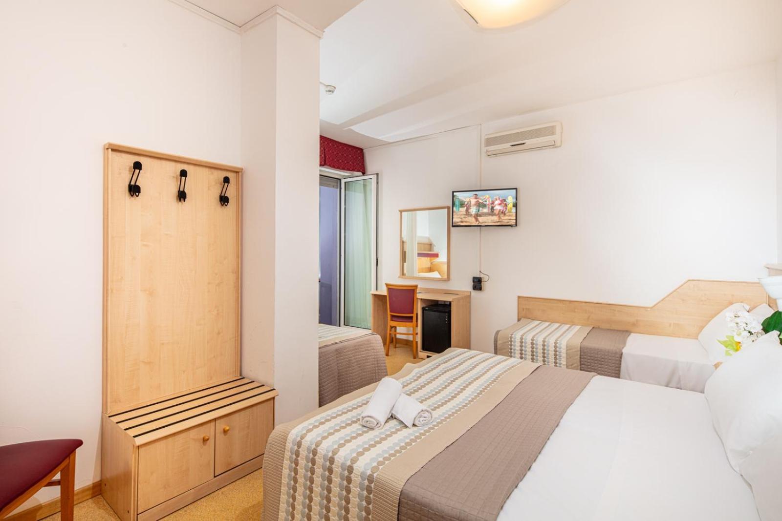 Hotel Regina リニャーノ・サッビアドーロ エクステリア 写真