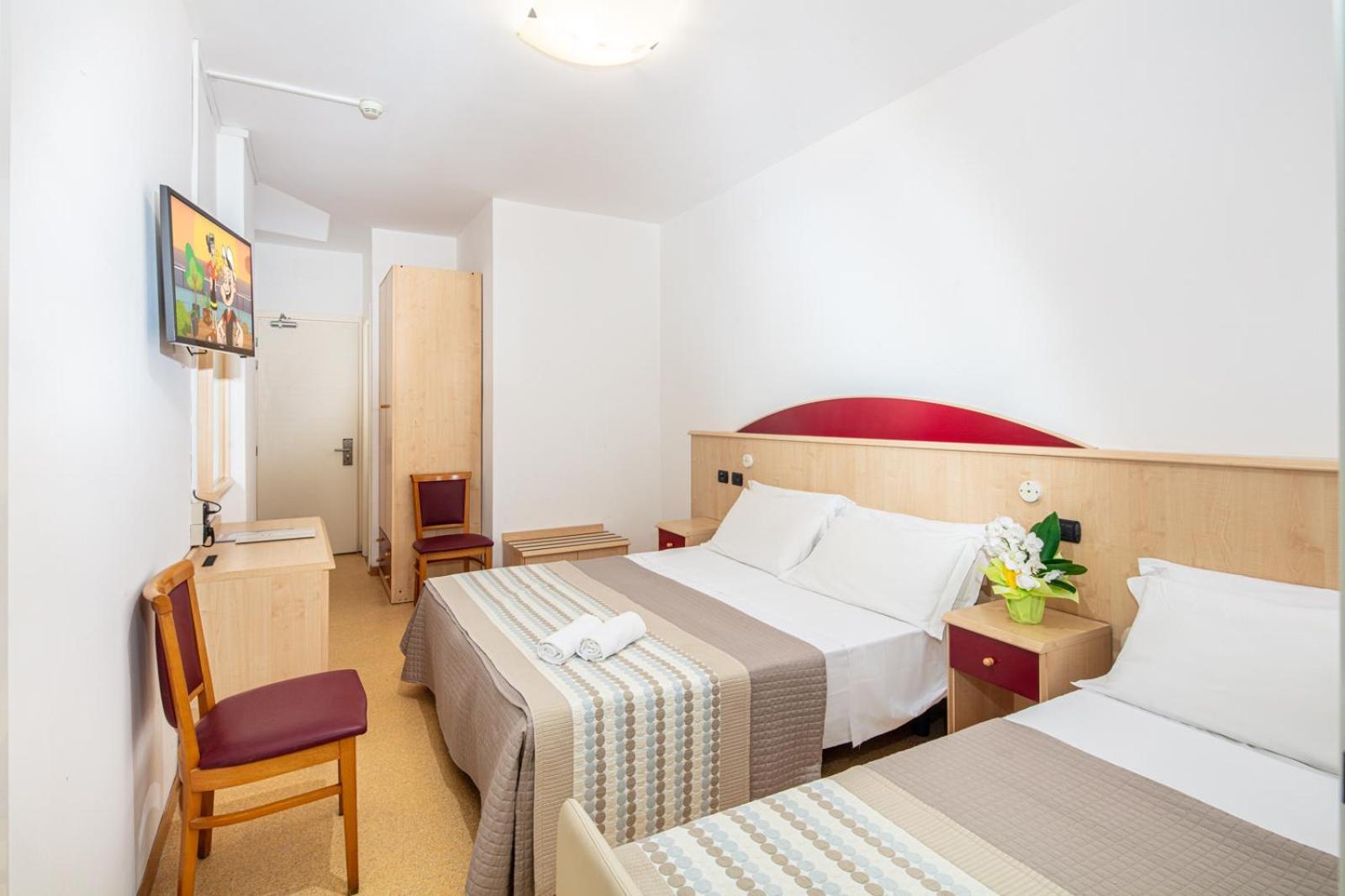 Hotel Regina リニャーノ・サッビアドーロ 部屋 写真