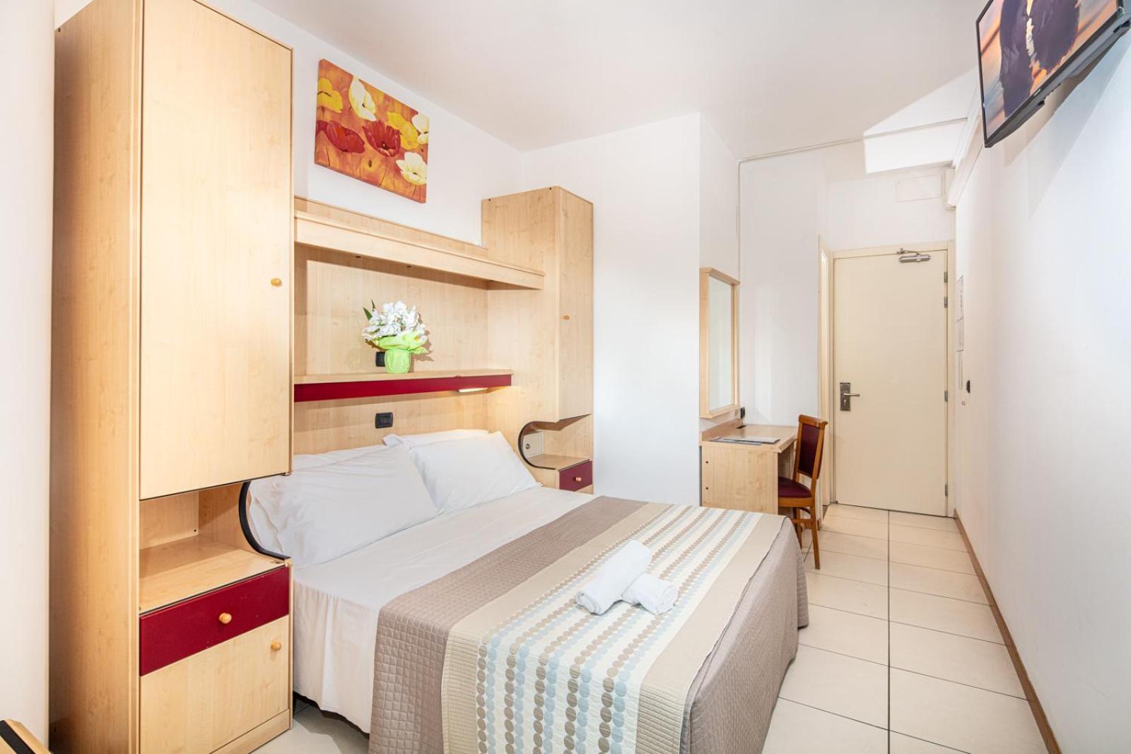Hotel Regina リニャーノ・サッビアドーロ 部屋 写真